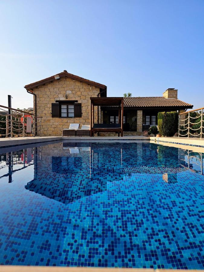 Paradise Traditional House Maroni Экстерьер фото