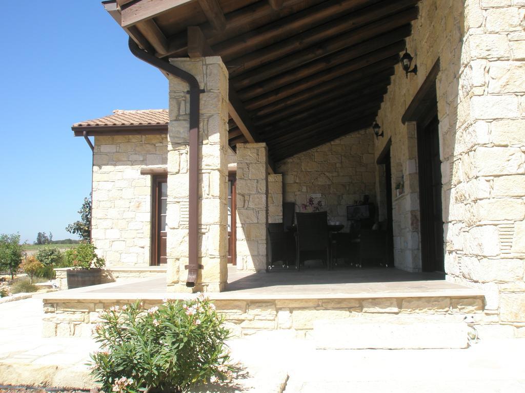 Paradise Traditional House Maroni Экстерьер фото