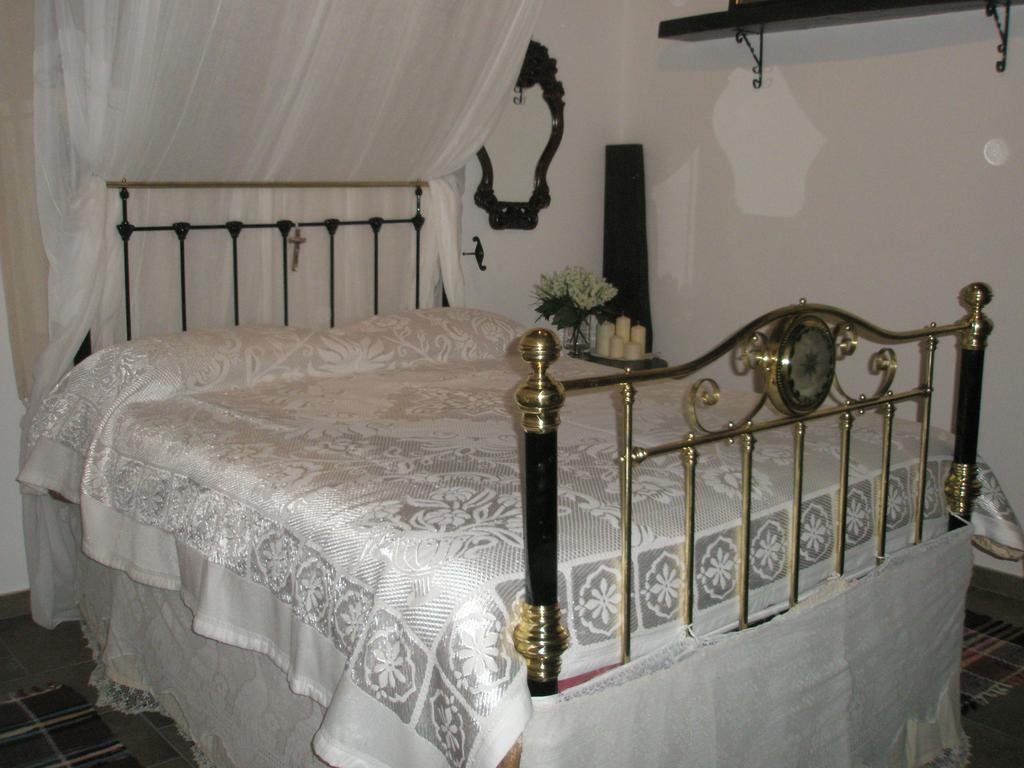 Paradise Traditional House Maroni Экстерьер фото
